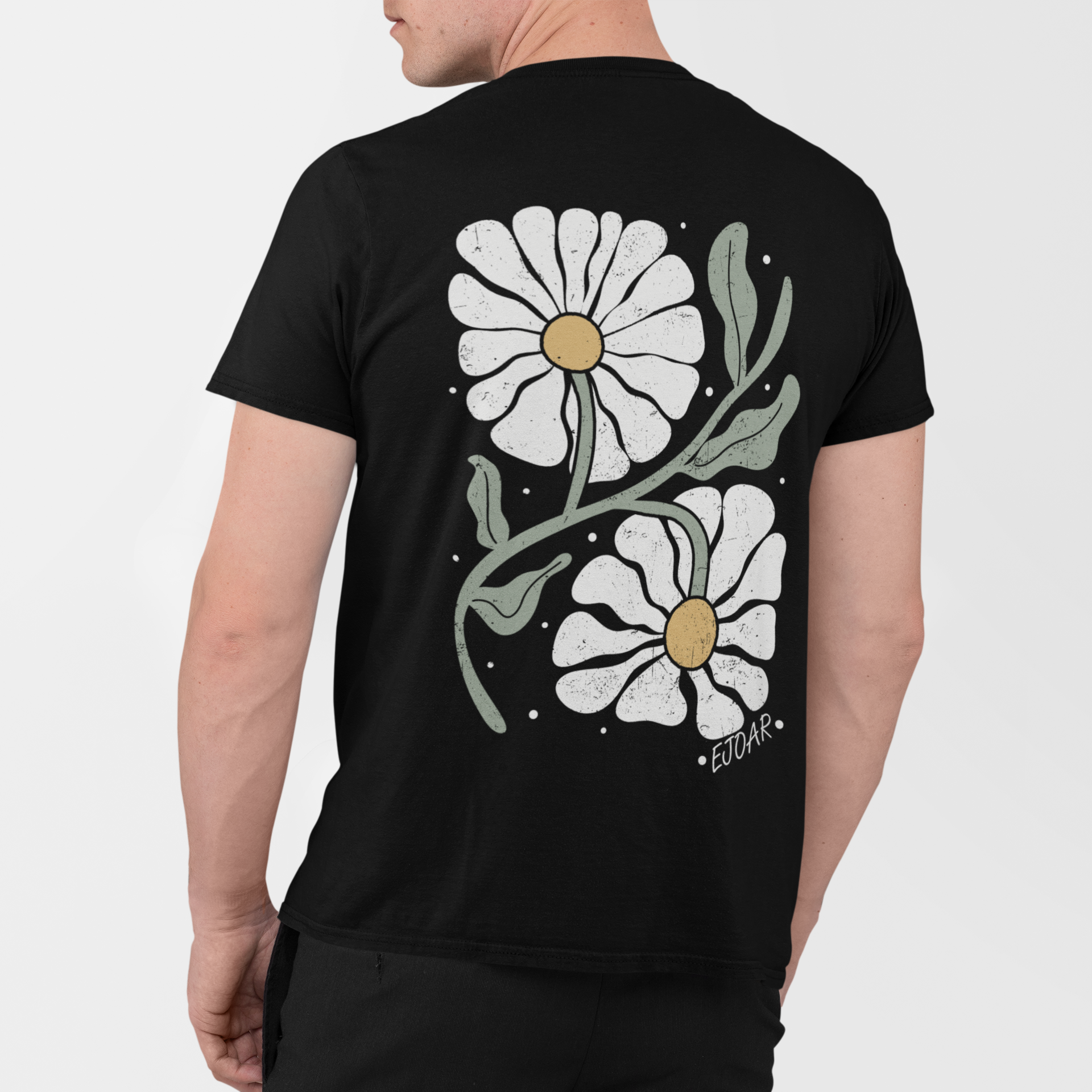 EJOAR - Black Daisy Graphic T-Shirt